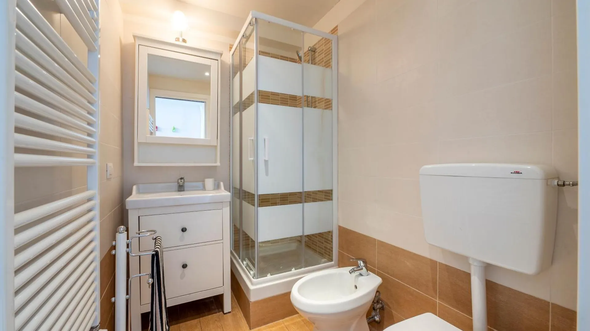 Amaranto Apartman Firenze 0*,